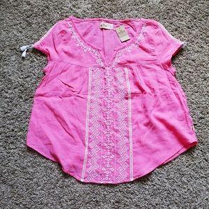 **BRAND NEW Hollister Boho Short Sleeve T-Shirt